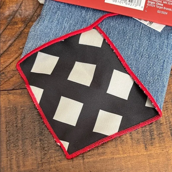 Reversible Pet Bandana - Blue and Red - Picture 2 of 2